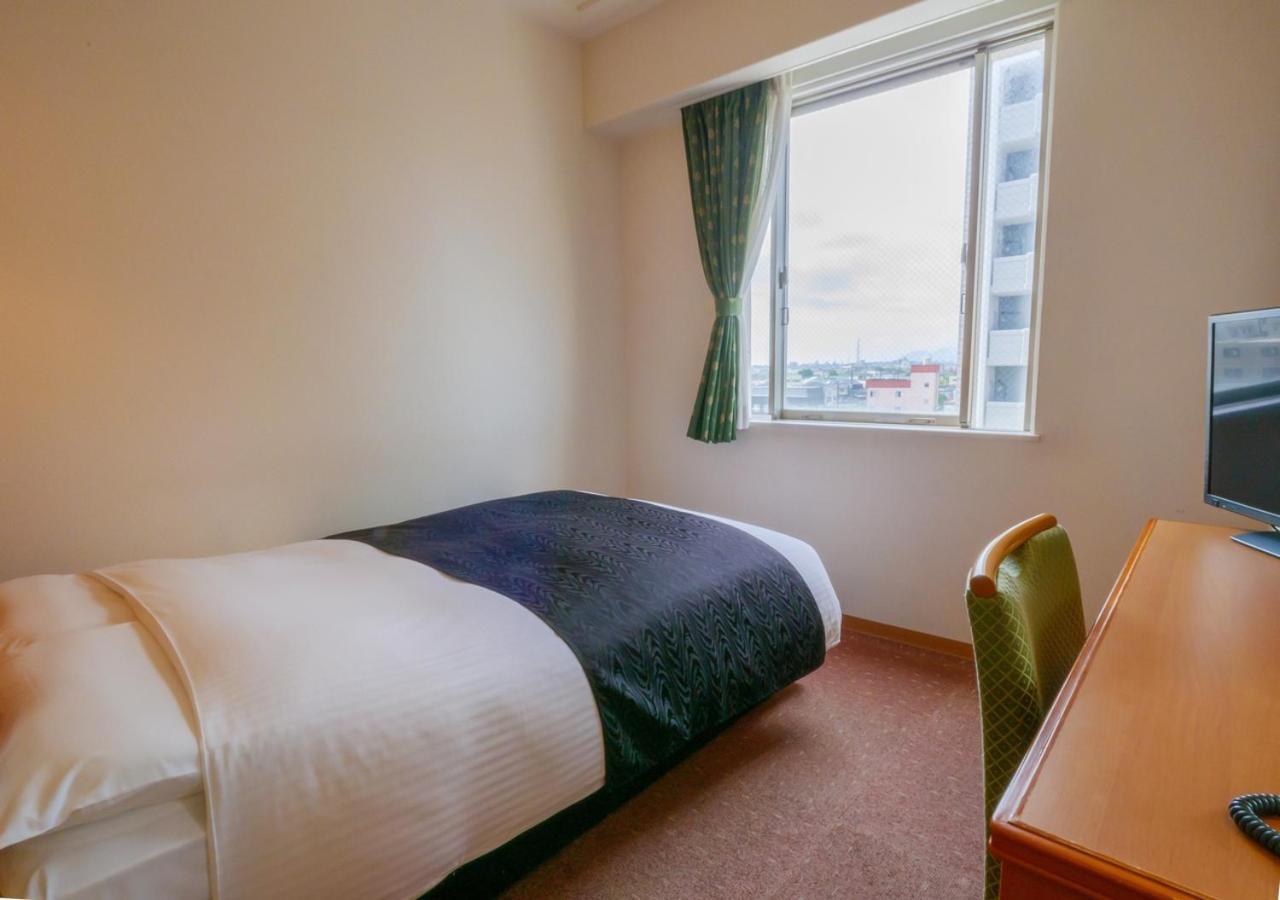 Apa Hotel Miyazaki Nobeoka Ekimae Zewnętrze zdjęcie